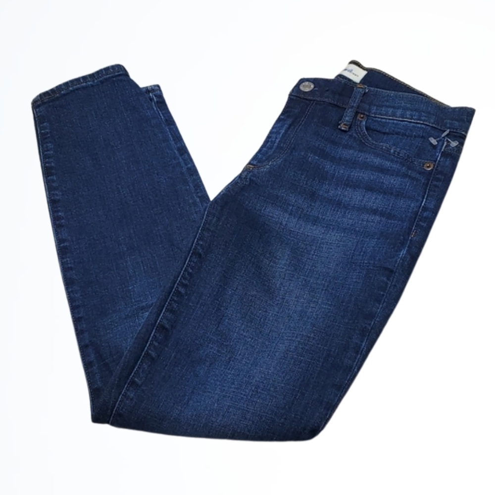 GAP Denim Mid Rise Darker Wash True Skinny Blue Jeans Size 25R Waist 27 Inches